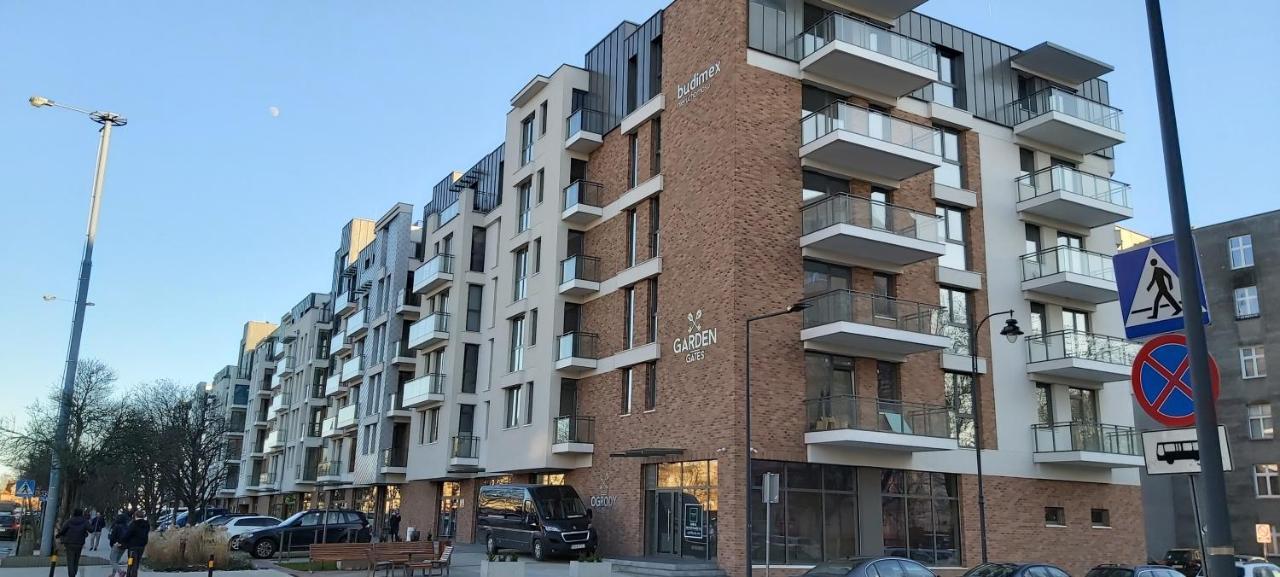 Central Apartments Ogrody 1 & Parking غدانسك المظهر الخارجي الصورة