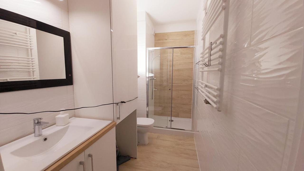 Central Apartments Ogrody 1 & Parking غدانسك المظهر الخارجي الصورة